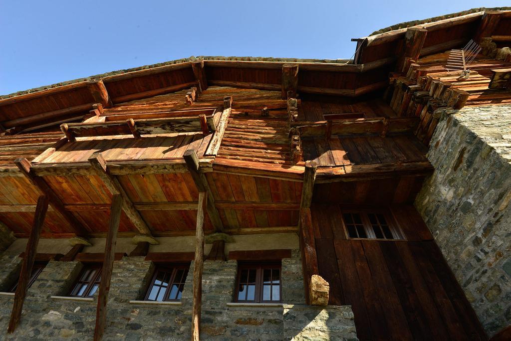 Rifugio Vieux Crest Ξενοδοχείο Champoluc Εξωτερικό φωτογραφία