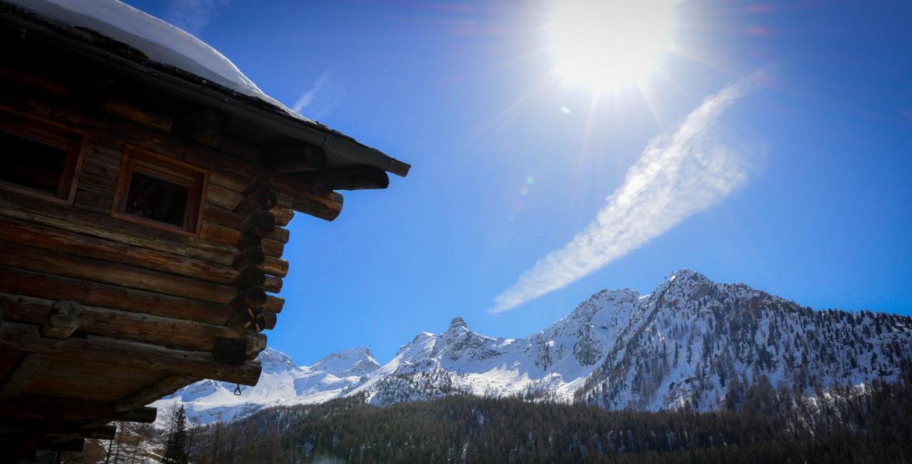 Rifugio Vieux Crest Ξενοδοχείο Champoluc Εξωτερικό φωτογραφία